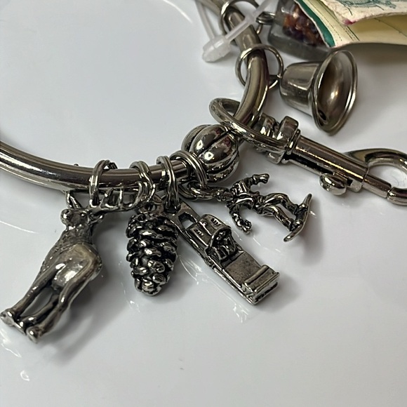 GREEN RHINO KEY BRACELET LODGE COLLECTION - Picture 6 of 6